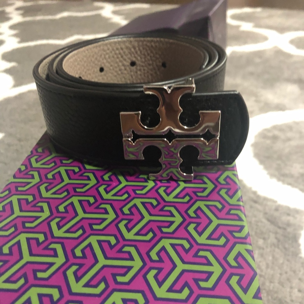 ALMOST NEW TORY BURCH BELT COMES WITH BOX